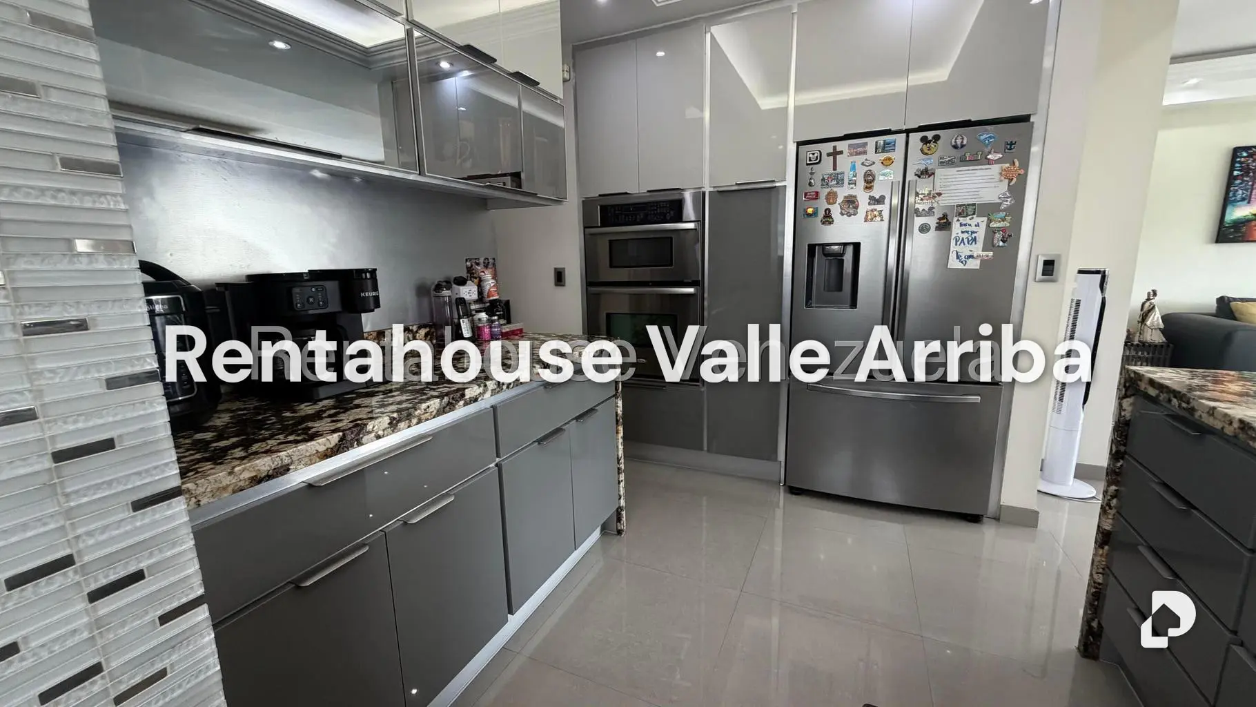 Apartamento en El Rosal, Caracas – 19