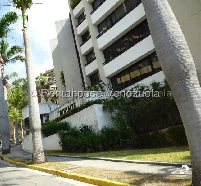 Apartamento en Colinas de Valle Arriba, Caracas – 2