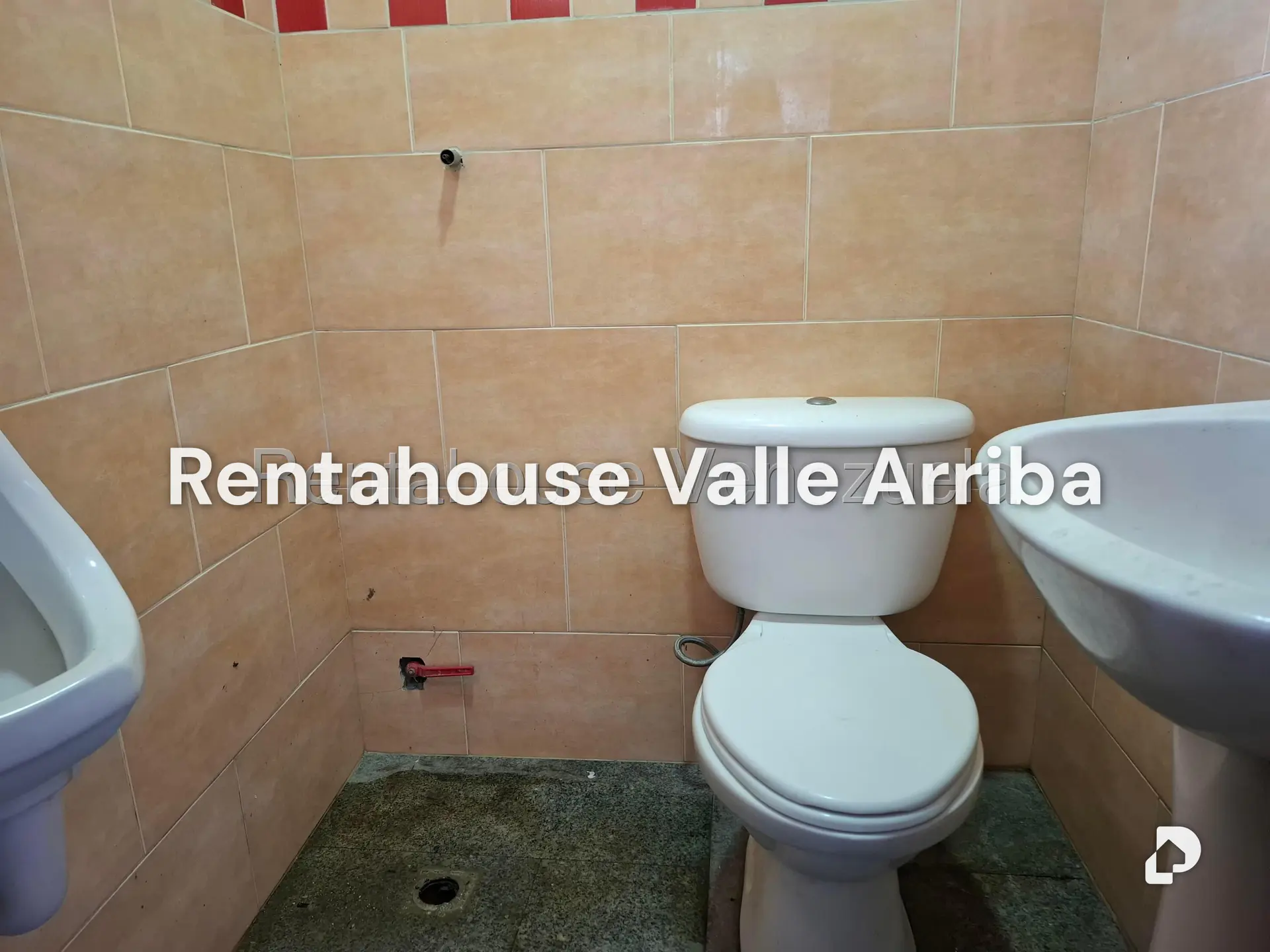 Local comercial en El Hatillo, Caracas – 9
