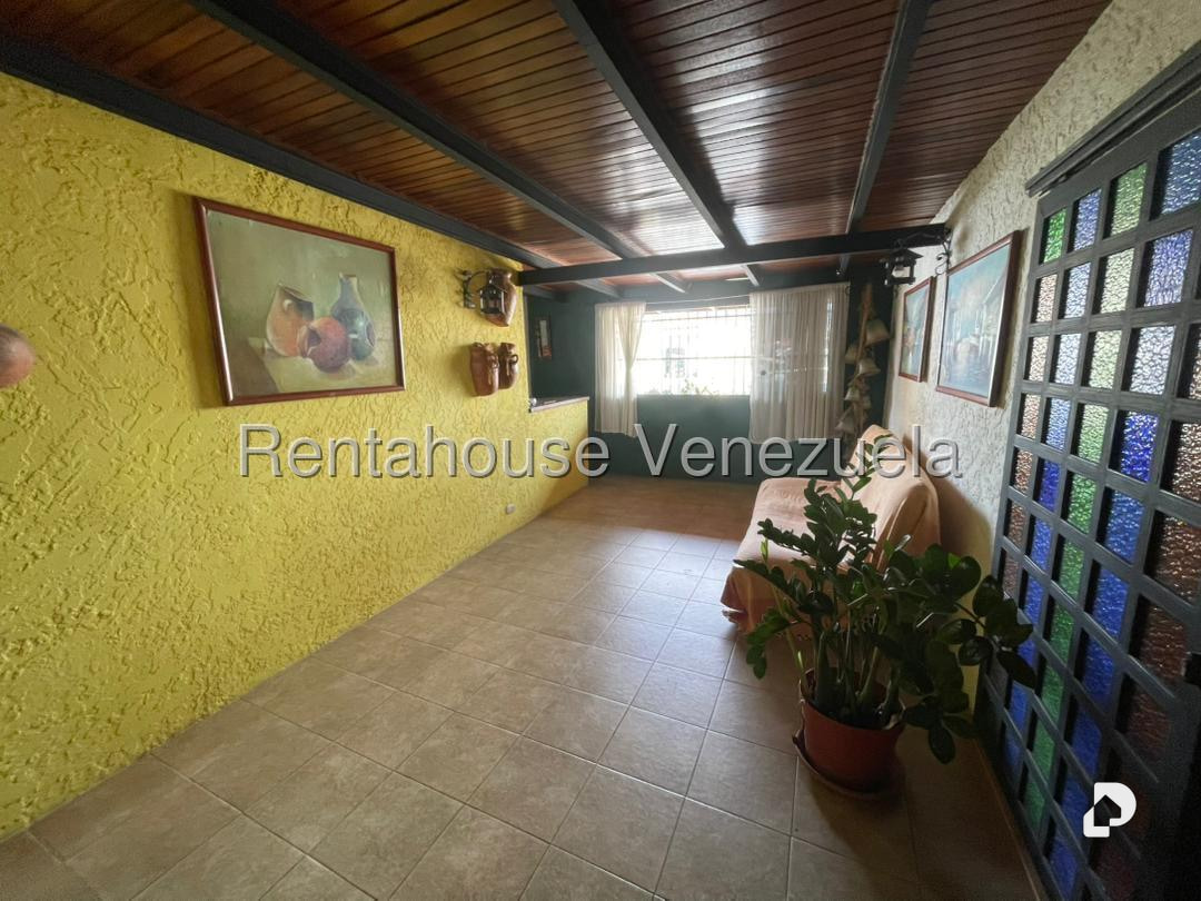 Local comercial en Boleíta Sur, Caracas – 16