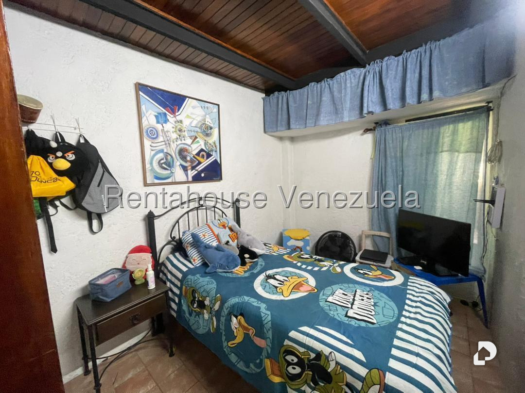 Local comercial en Boleíta Sur, Caracas – 18