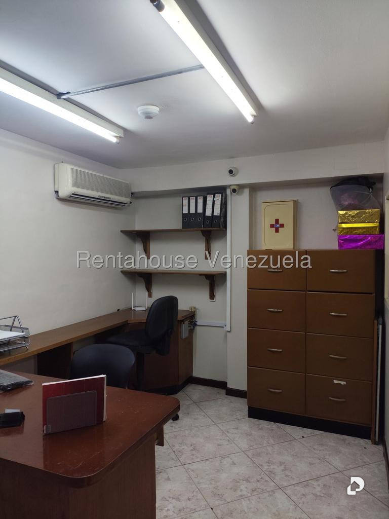 Local comercial en Parroquia Catedral, Caracas – 4