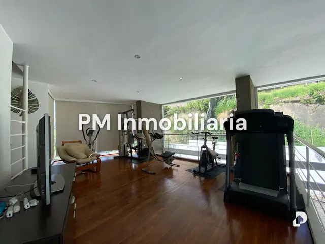 Casa en El Cafetal, Caracas – 24