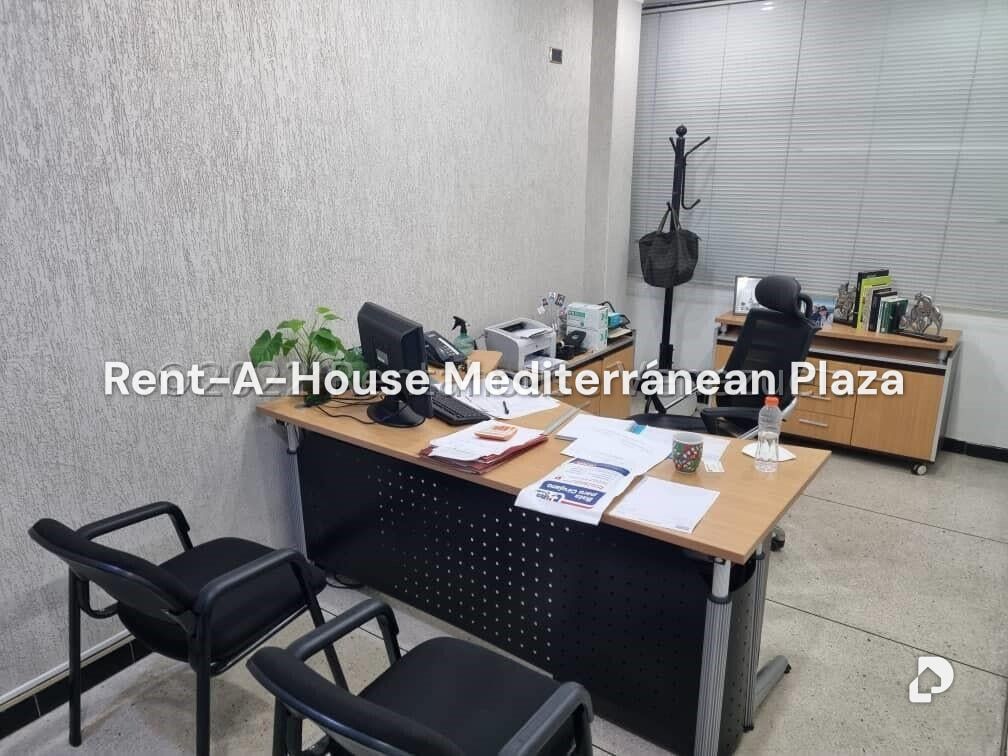 Local comercial en Los Colorados, Valencia – 28