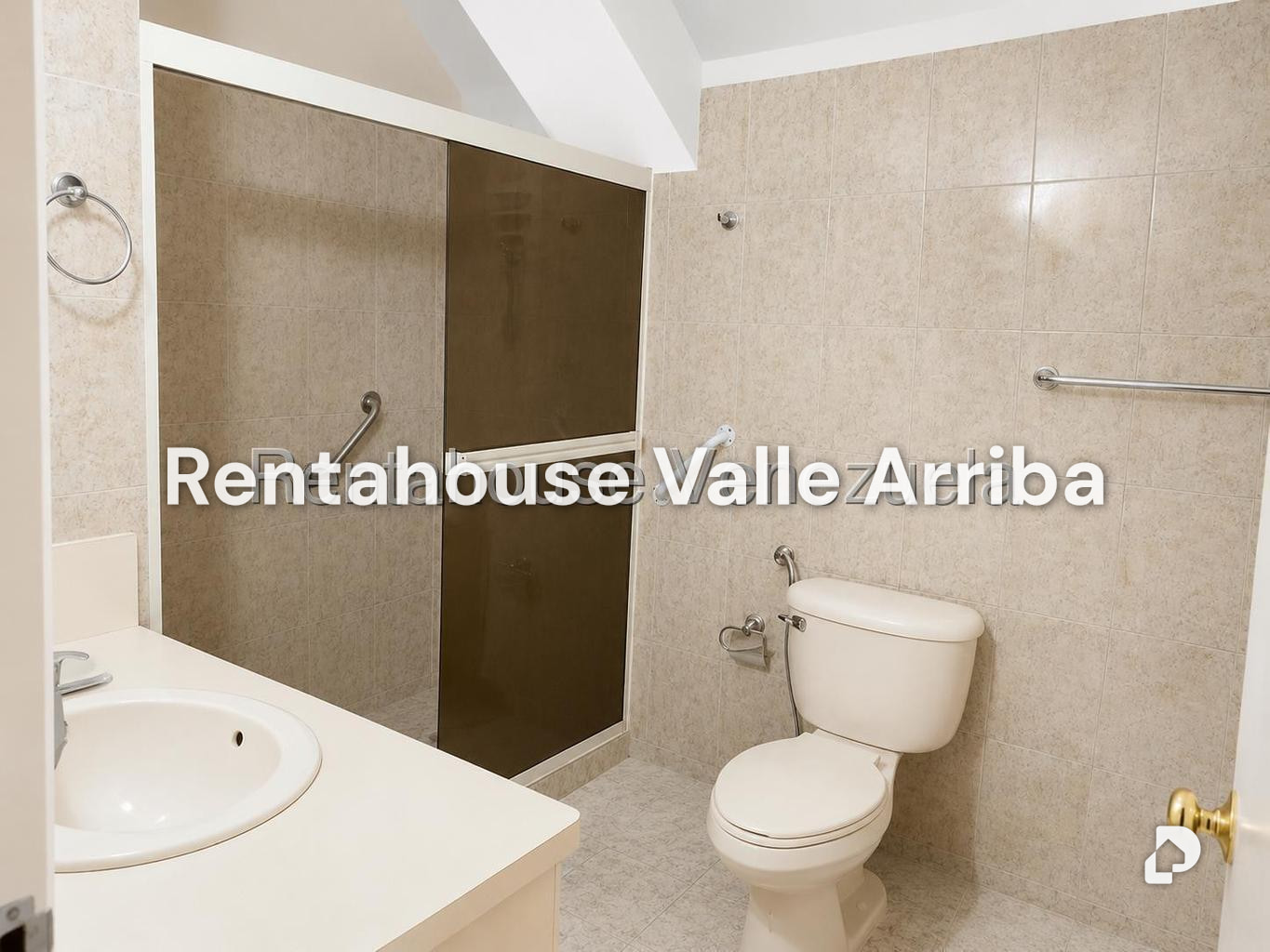Apartamento en Las Esmeraldas, Caracas – 29