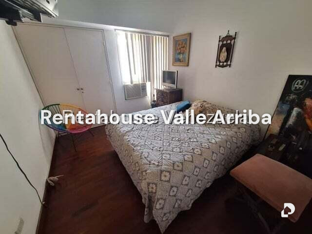 Apartamento en Las Esmeraldas, Caracas – 22