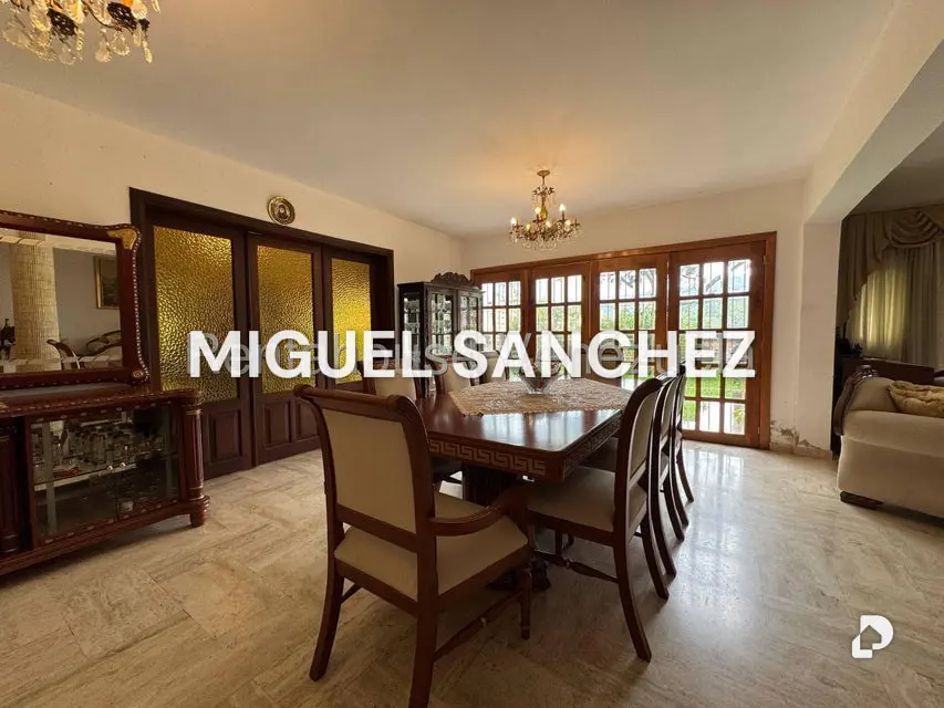 Casa en Santa Paula, Caracas – 15