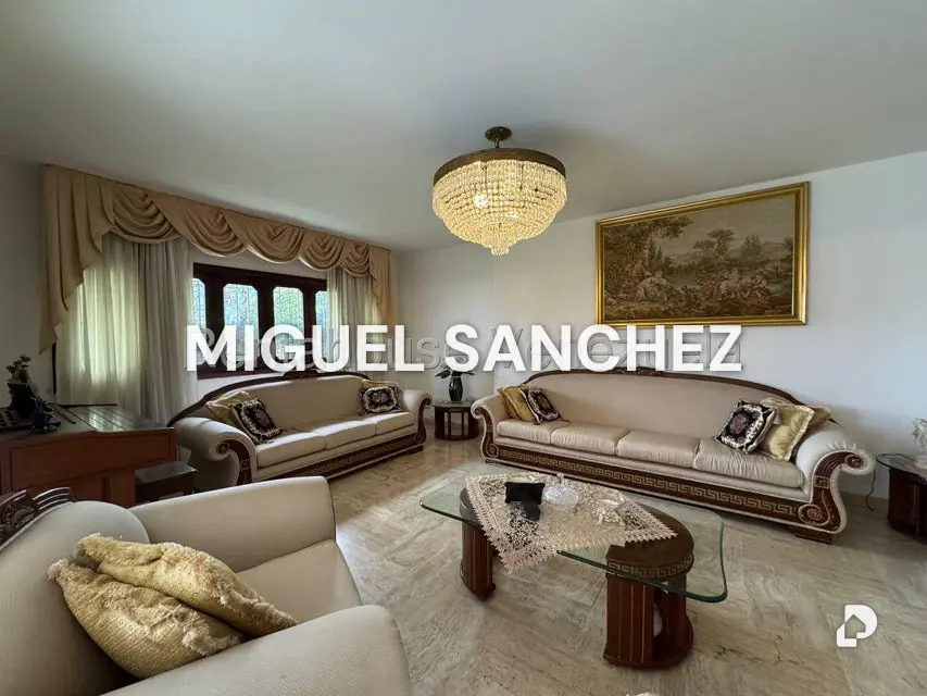 Casa en Santa Paula, Caracas – 13