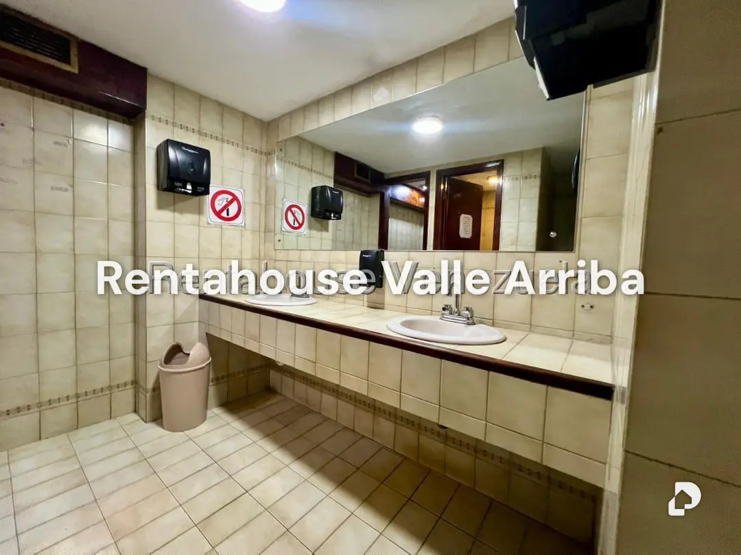 Local comercial en Chacao, Caracas – 3