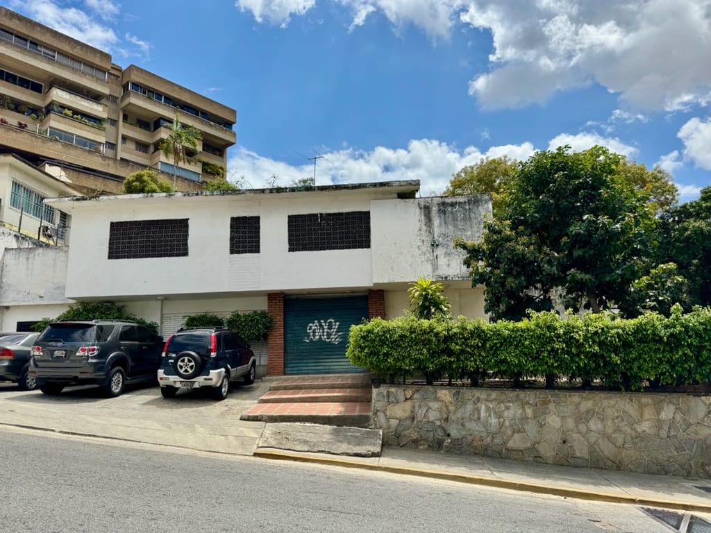 Local comercial en Bello Monte, Caracas - 1