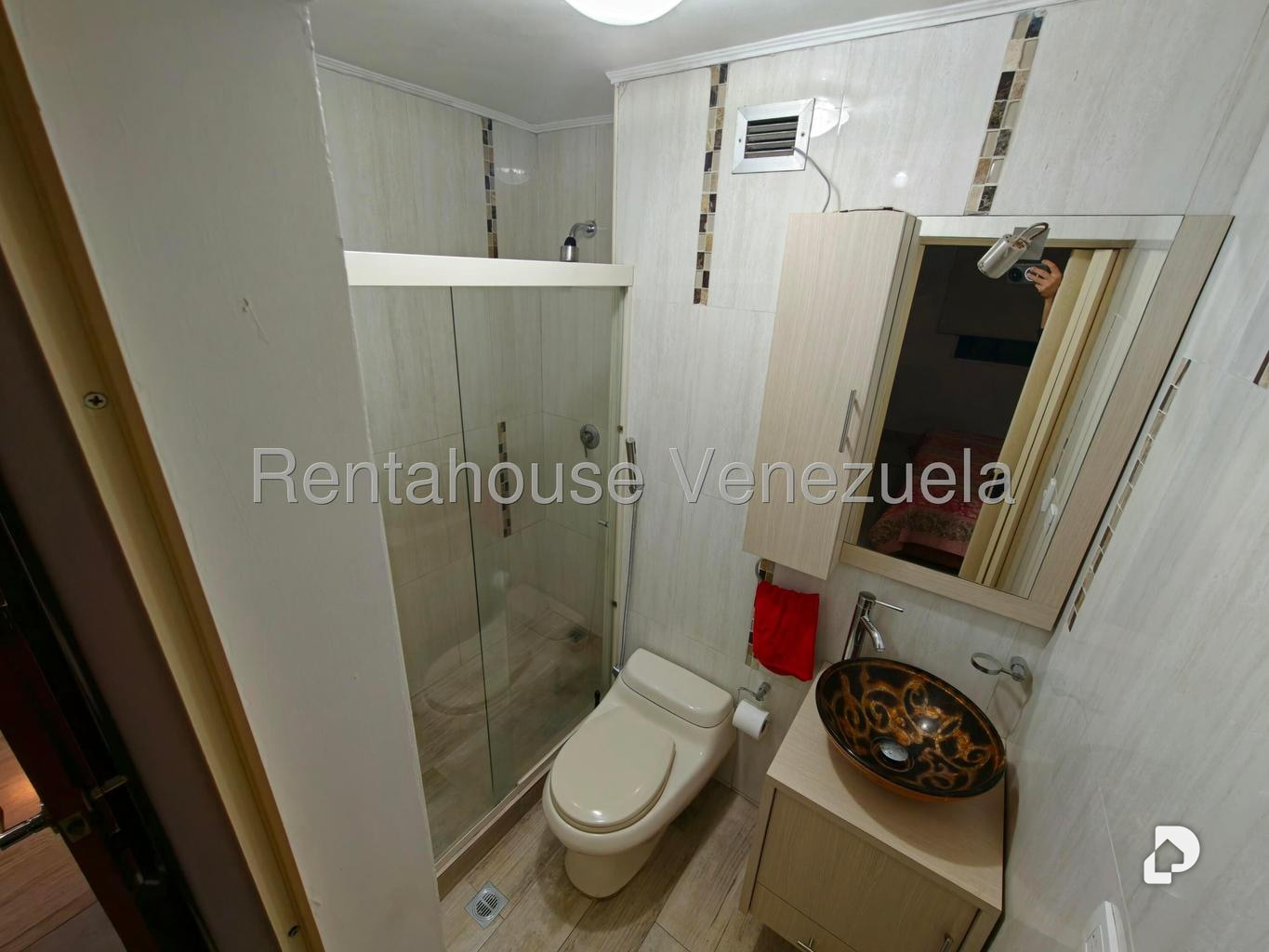 Apartamento en Lomas de Prados del Este, Caracas – 8