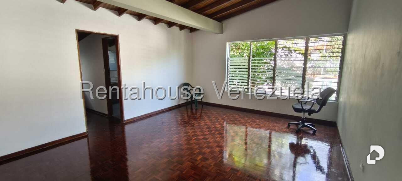Casa en El Marqués, Caracas – 21