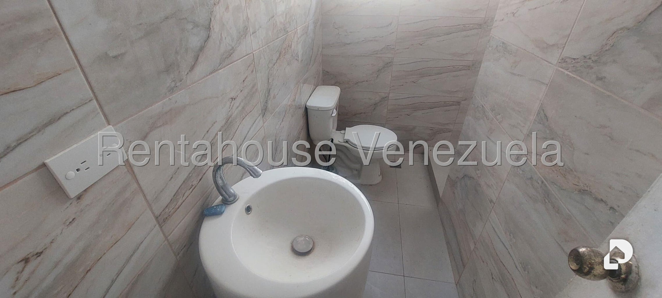 Casa en El Marqués, Caracas – 14