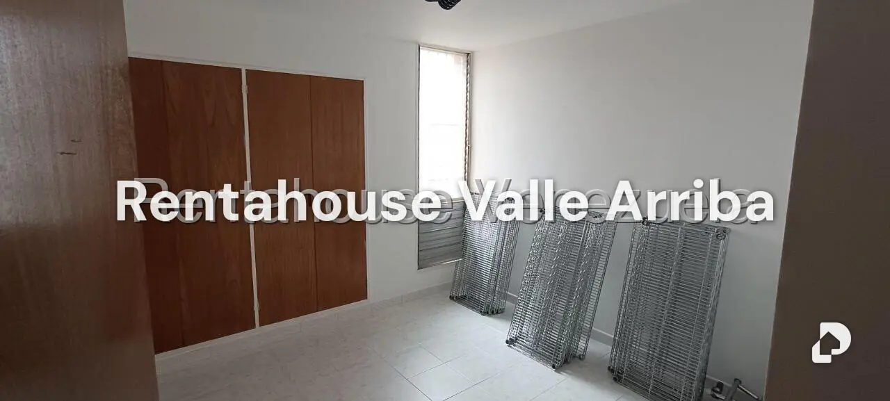 Apartamento en El Paraíso, Caracas – 19