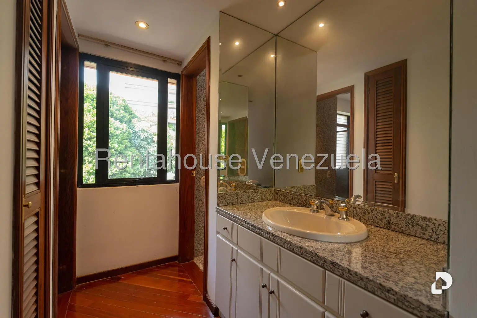 Apartamento en Lomas de Las Mercedes, Caracas – 23