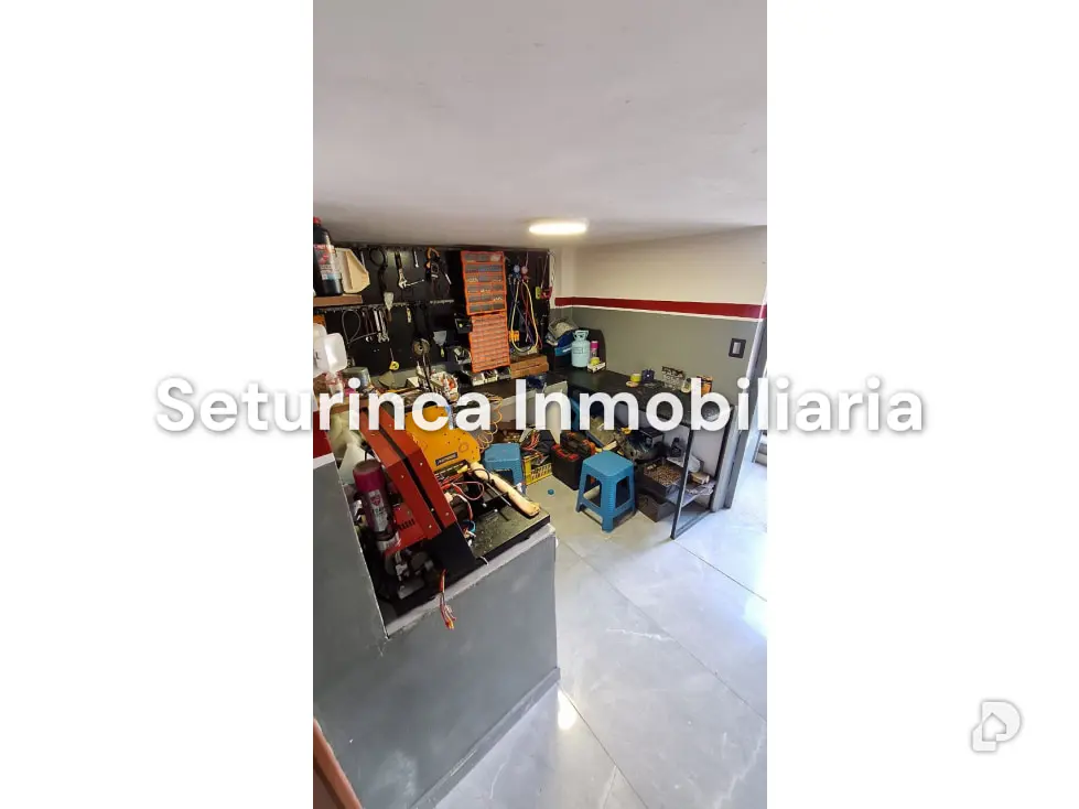 Commercial space in Los Chaguaramos, Caracas – 7