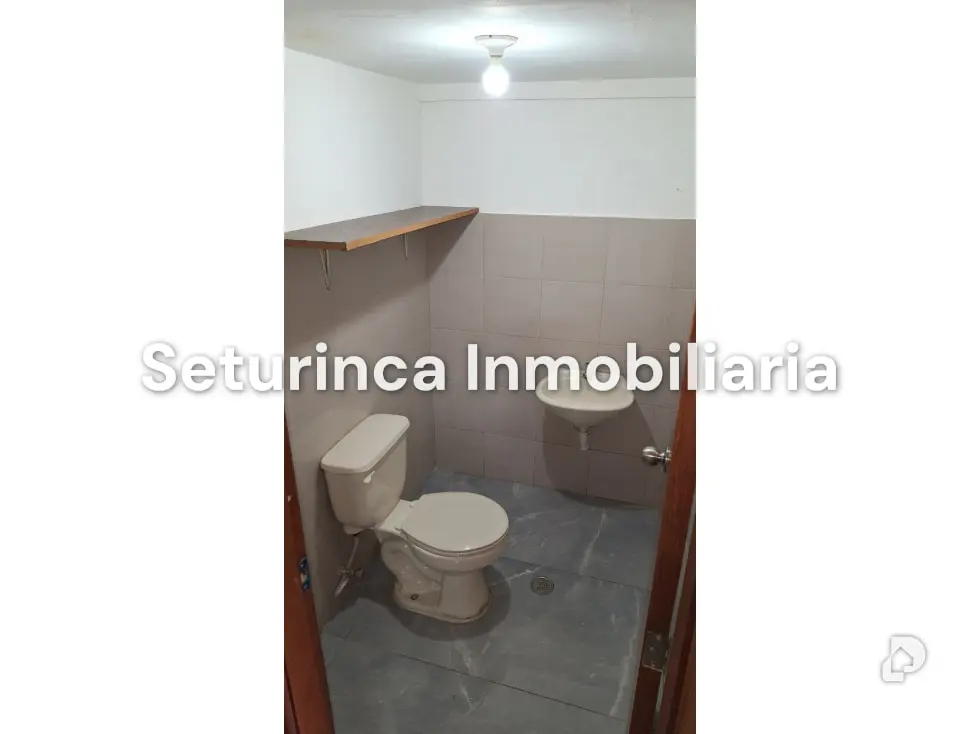 Commercial space in Los Chaguaramos, Caracas – 8