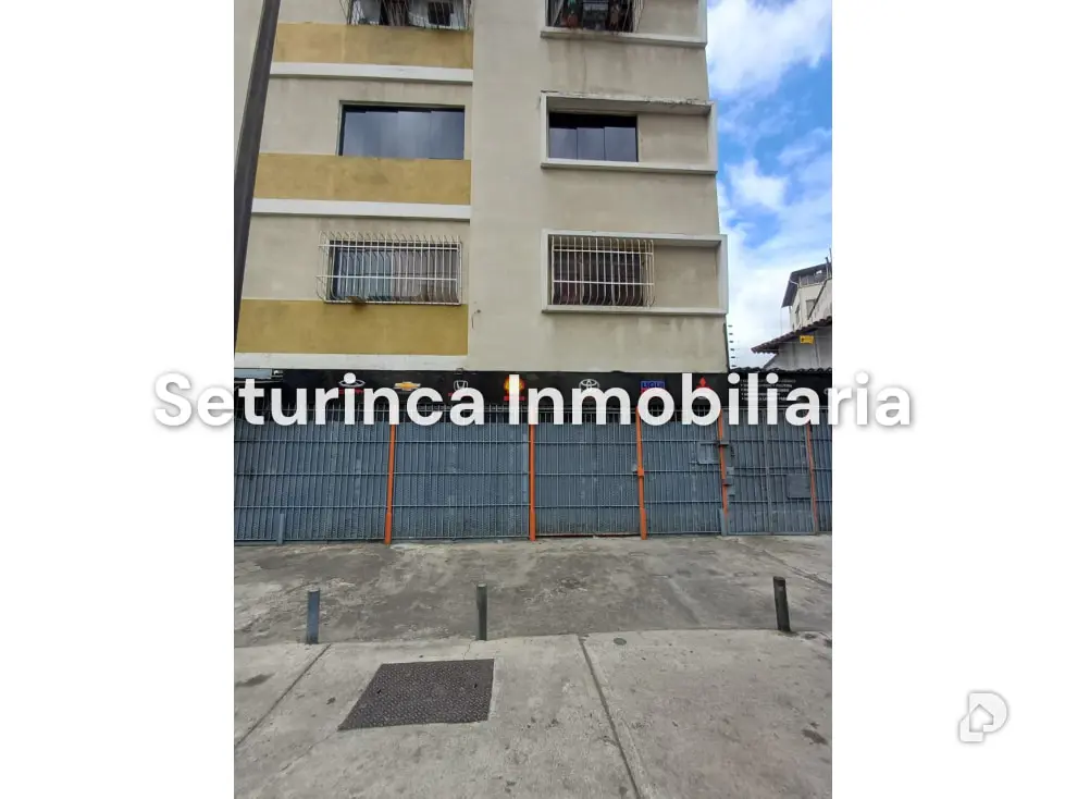 Commercial space in Los Chaguaramos, Caracas – 1