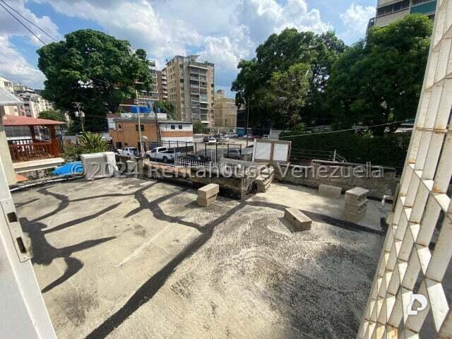 Casa en Los Palos Grandes, Caracas – 6