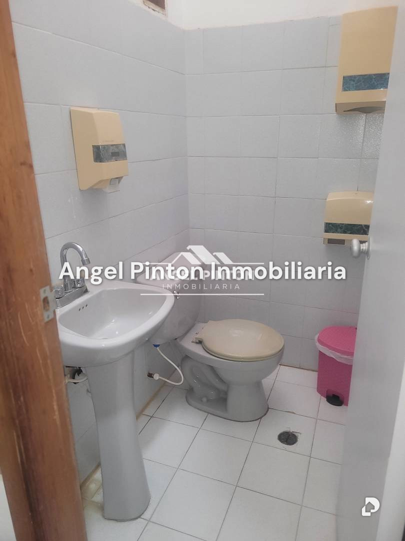 Edificio en La Rotaria, Maracaibo – 26