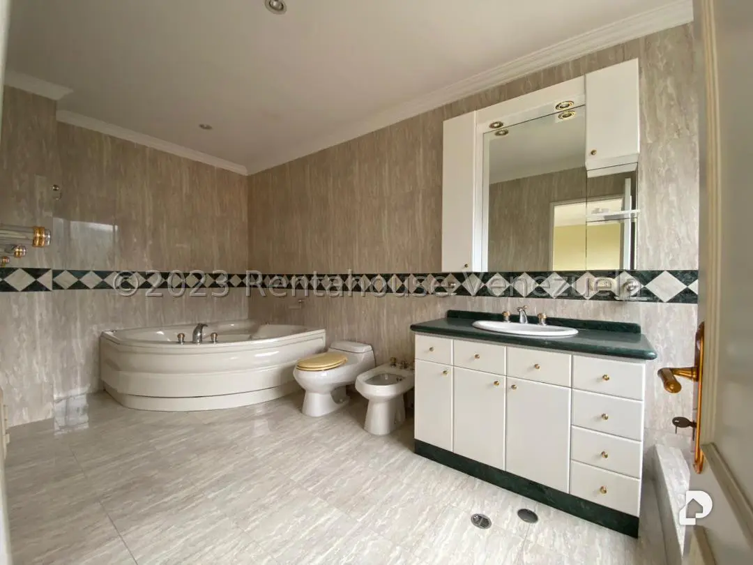 Penthouse en Miranda, Caracas – 12