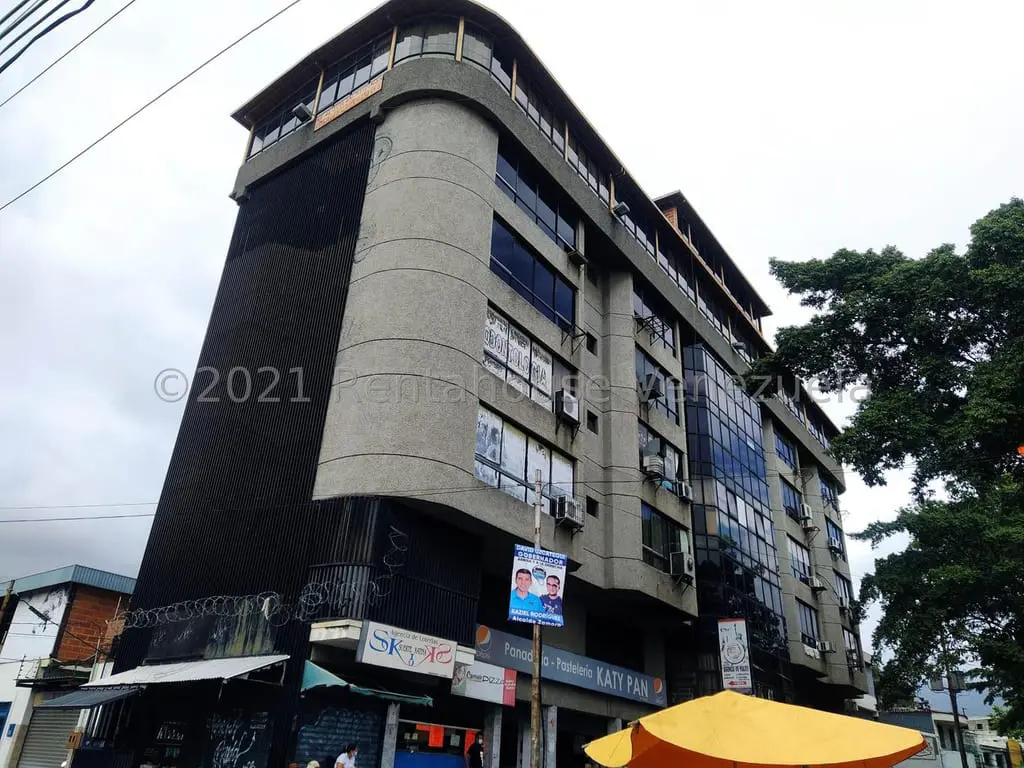 Edificio en Guatire - 1