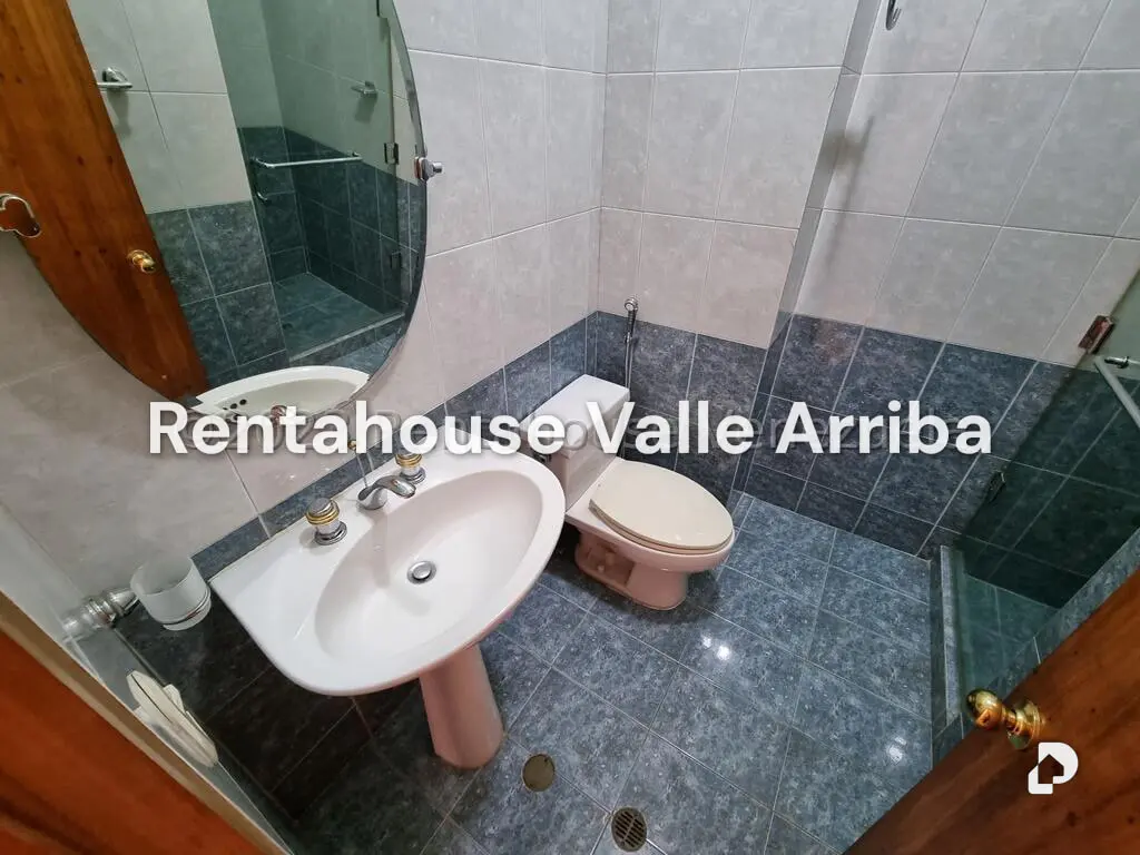 Apartamento en Campo Alegre, Caracas – 19