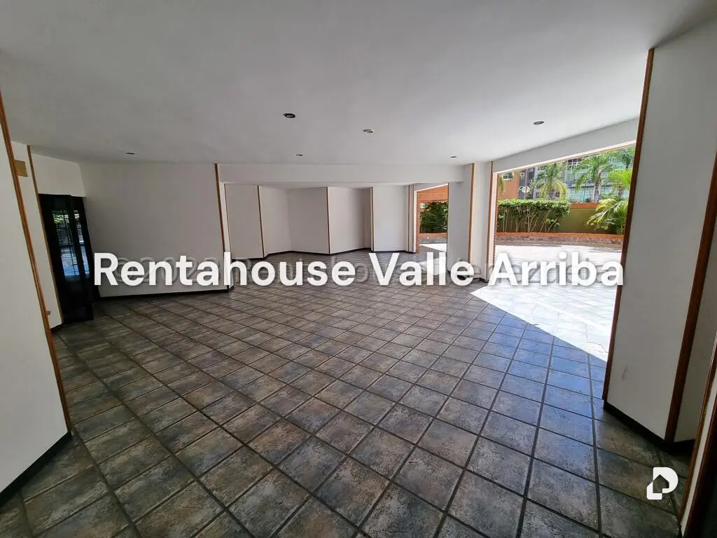 Apartamento en Campo Alegre, Caracas – 25