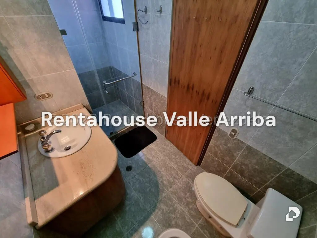 Apartamento en Campo Alegre, Caracas – 16
