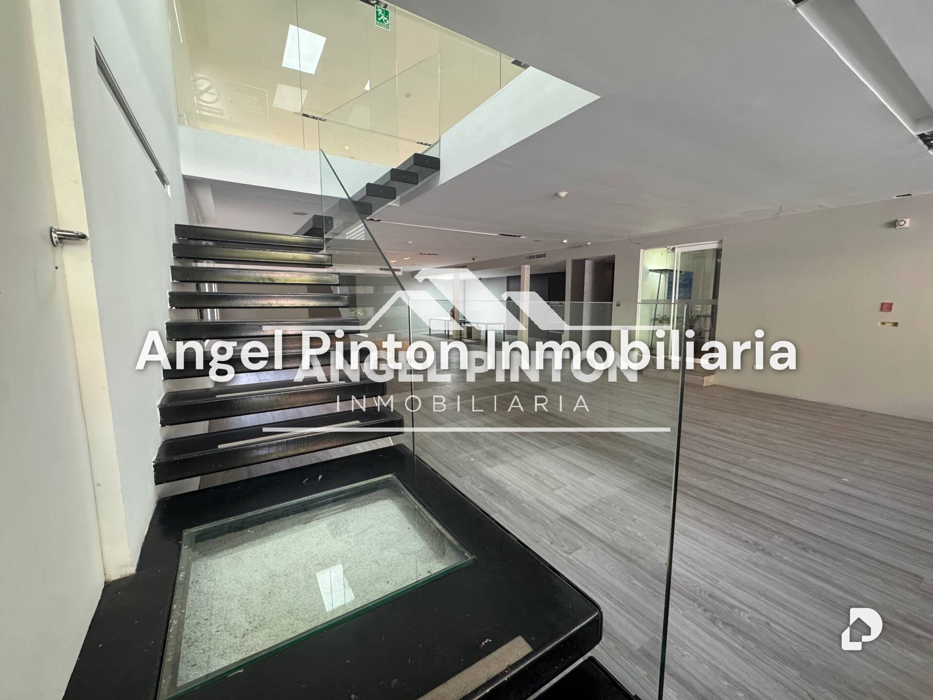 Local comercial en La Lago, Maracaibo – 8