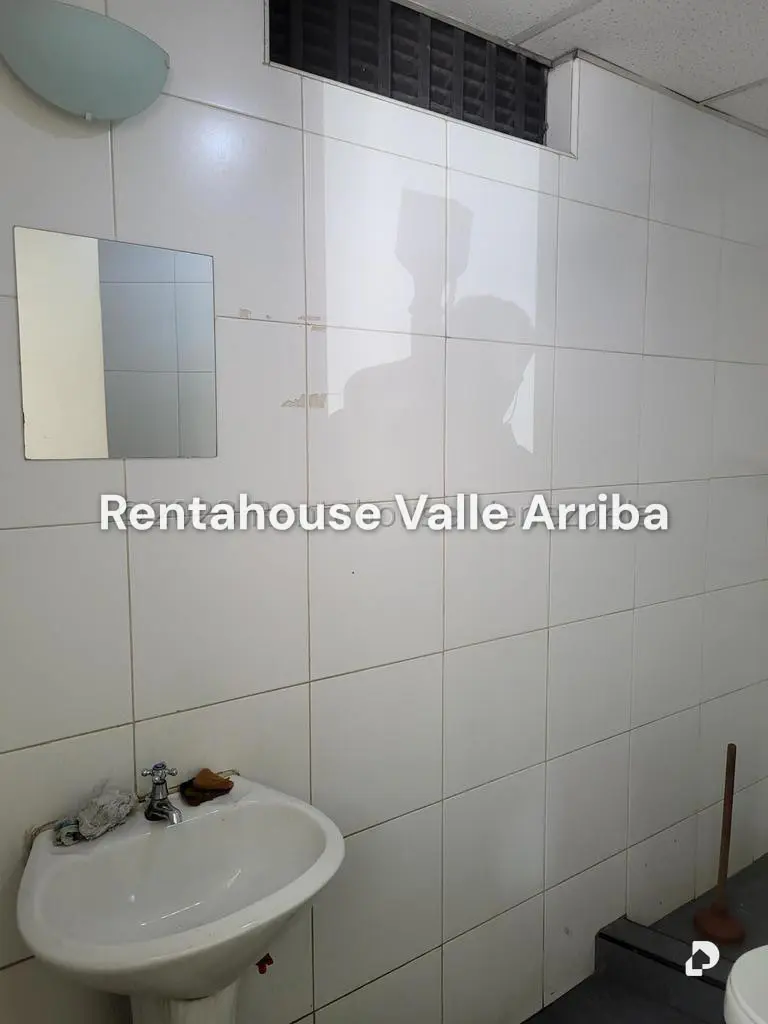 Local comercial en Las Acacias, Caracas – 20