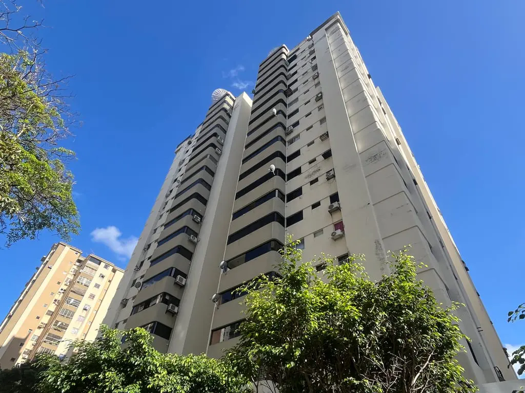 Apartment in Valles de Camoruco, Valencia - 1