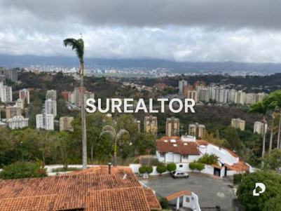 Casa en Cerro Verde, Caracas – 11