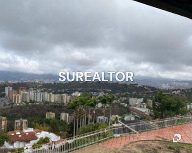 Casa en Cerro Verde, Caracas – 10