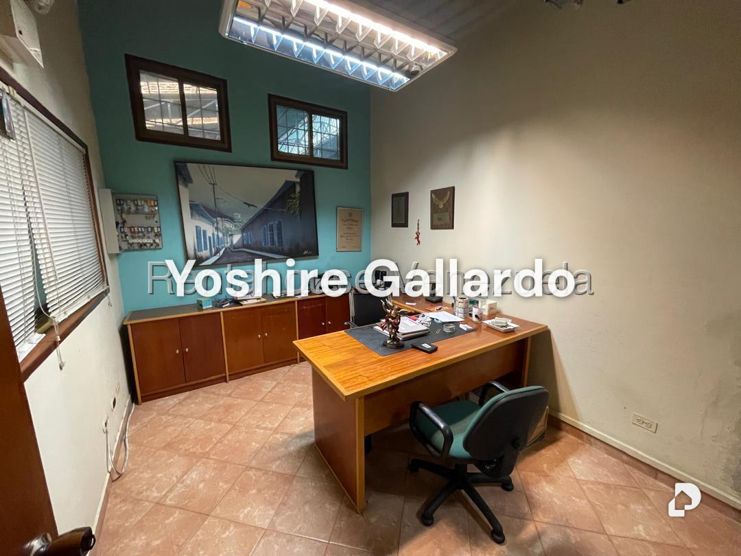 Galpón en Boleíta Sur, Caracas – 25
