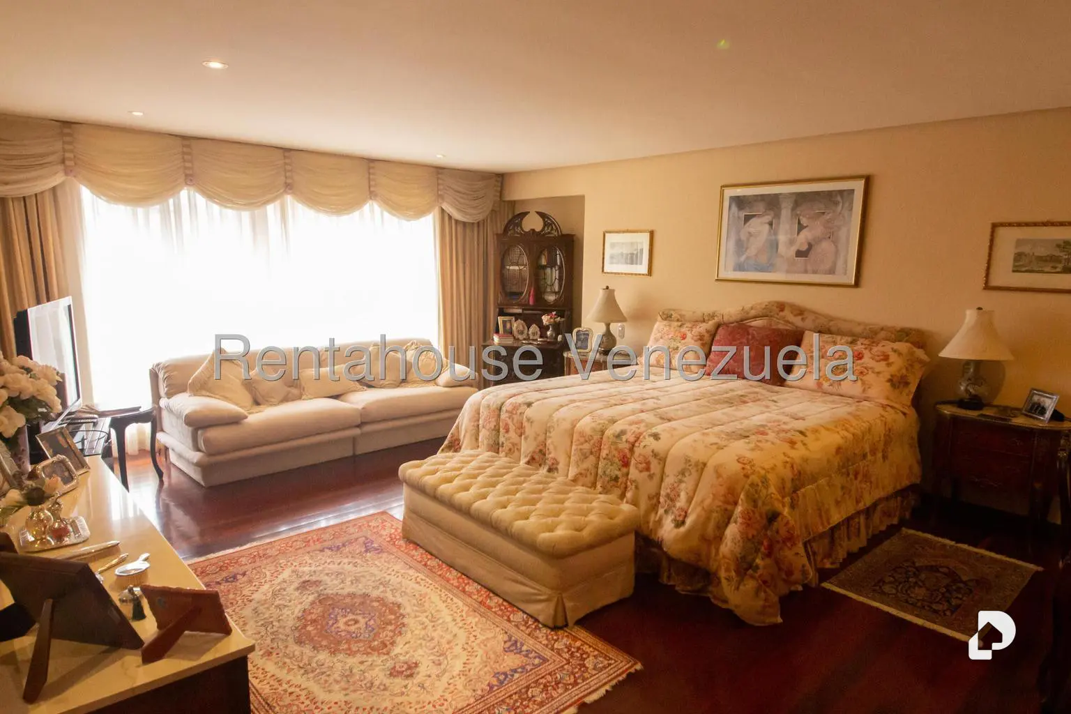 Apartamento en Lomas de La Lagunita, Caracas – 12