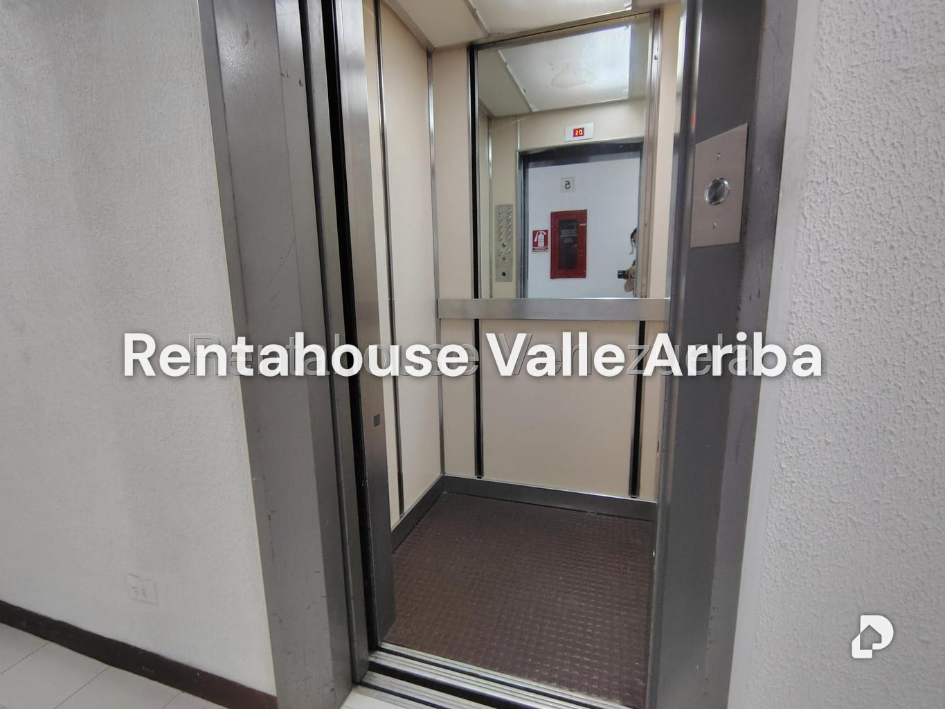 Apartamento en Guaicay, Caracas – 3