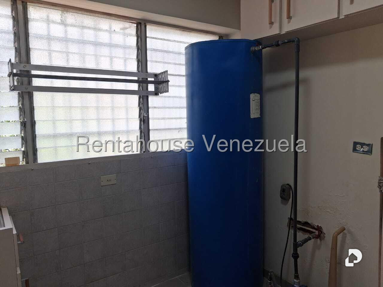 Apartamento en La Urbina, Caracas – 14
