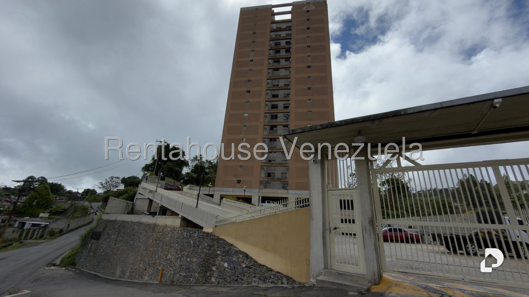 Apartamento en Los Salias, San Antonio de Los Altos – 1