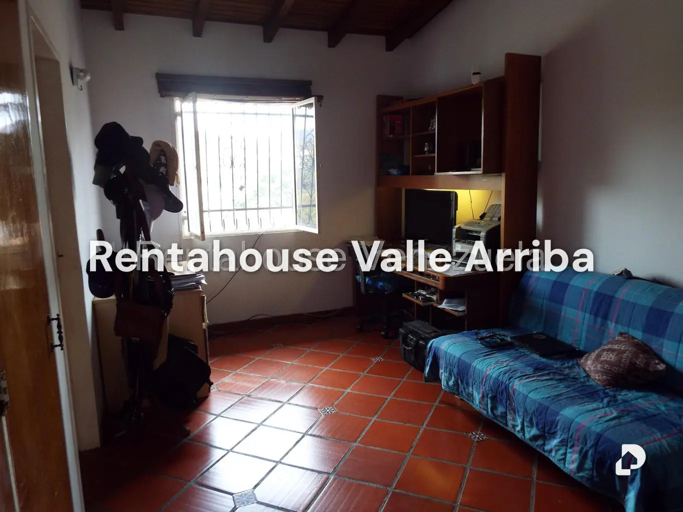 Casa en Lomas De La Trinidad, Caracas – 18