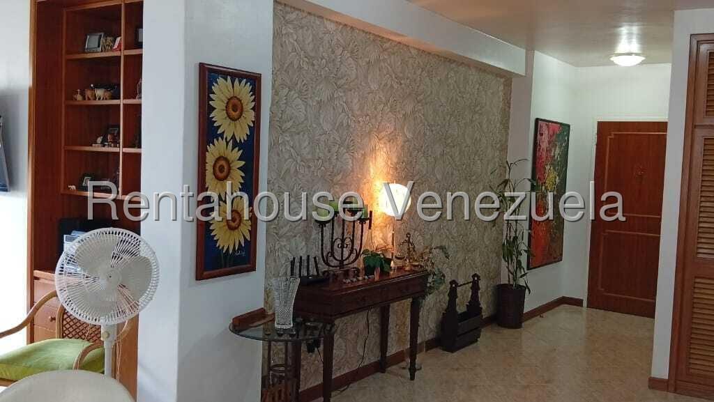 Apartamento en Altamira, Caracas - 1