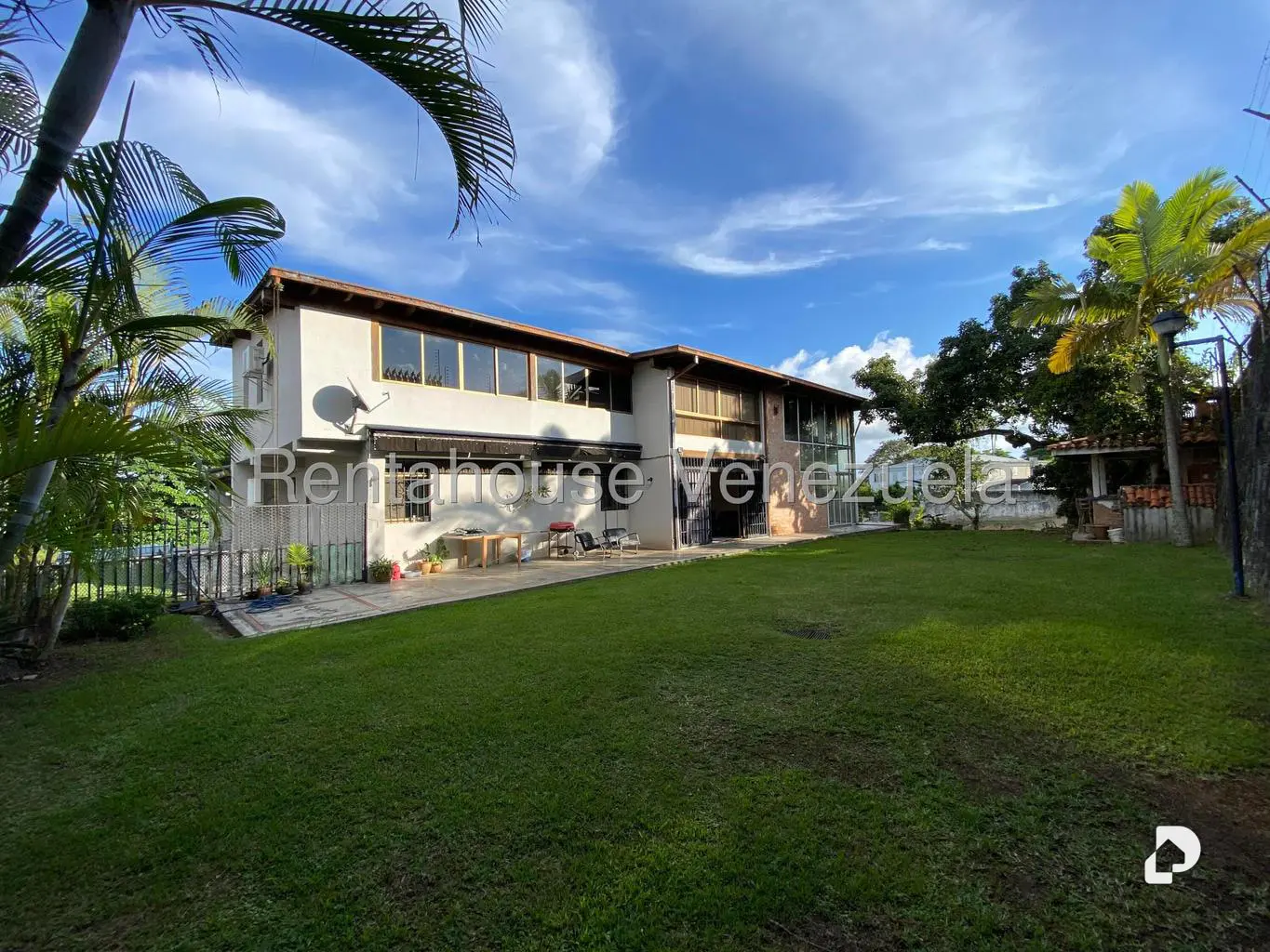Casa en La Lagunita Country Club, Caracas – 24