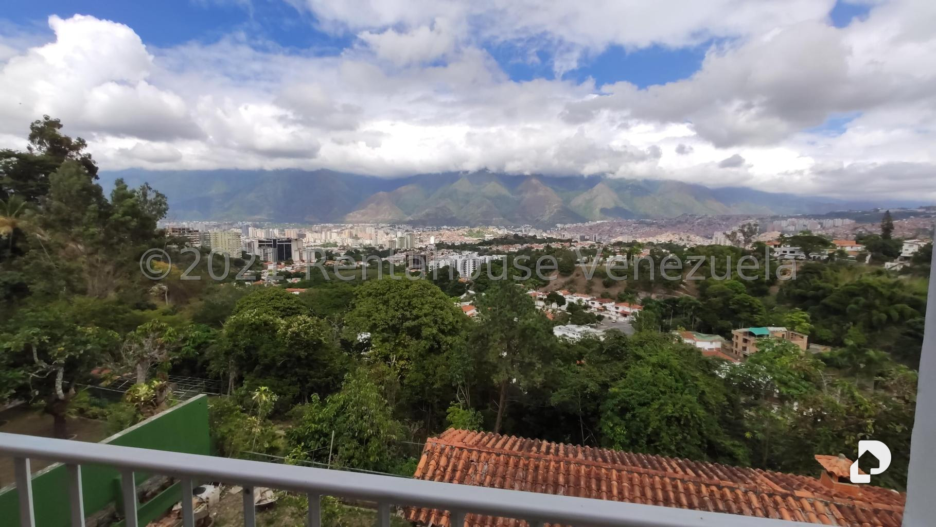 Casa en Macaracuay, Caracas – 29