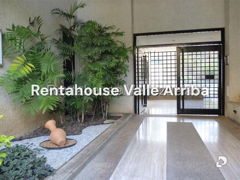 Apartamento en Colinas de Valle Arriba, Caracas – 3
