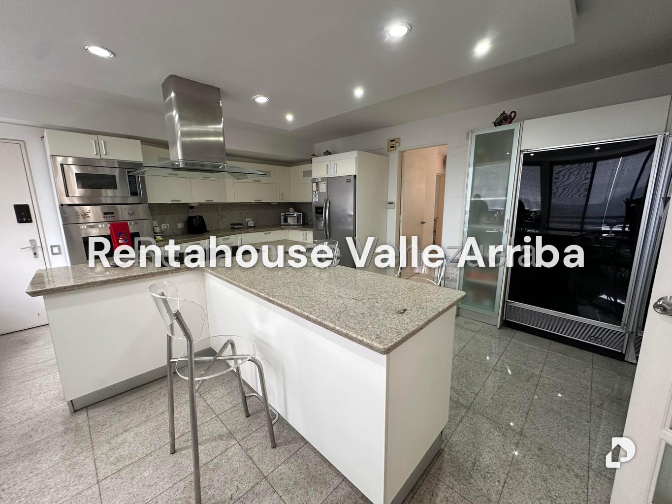 Apartamento en Colinas de Valle Arriba, Caracas – 18