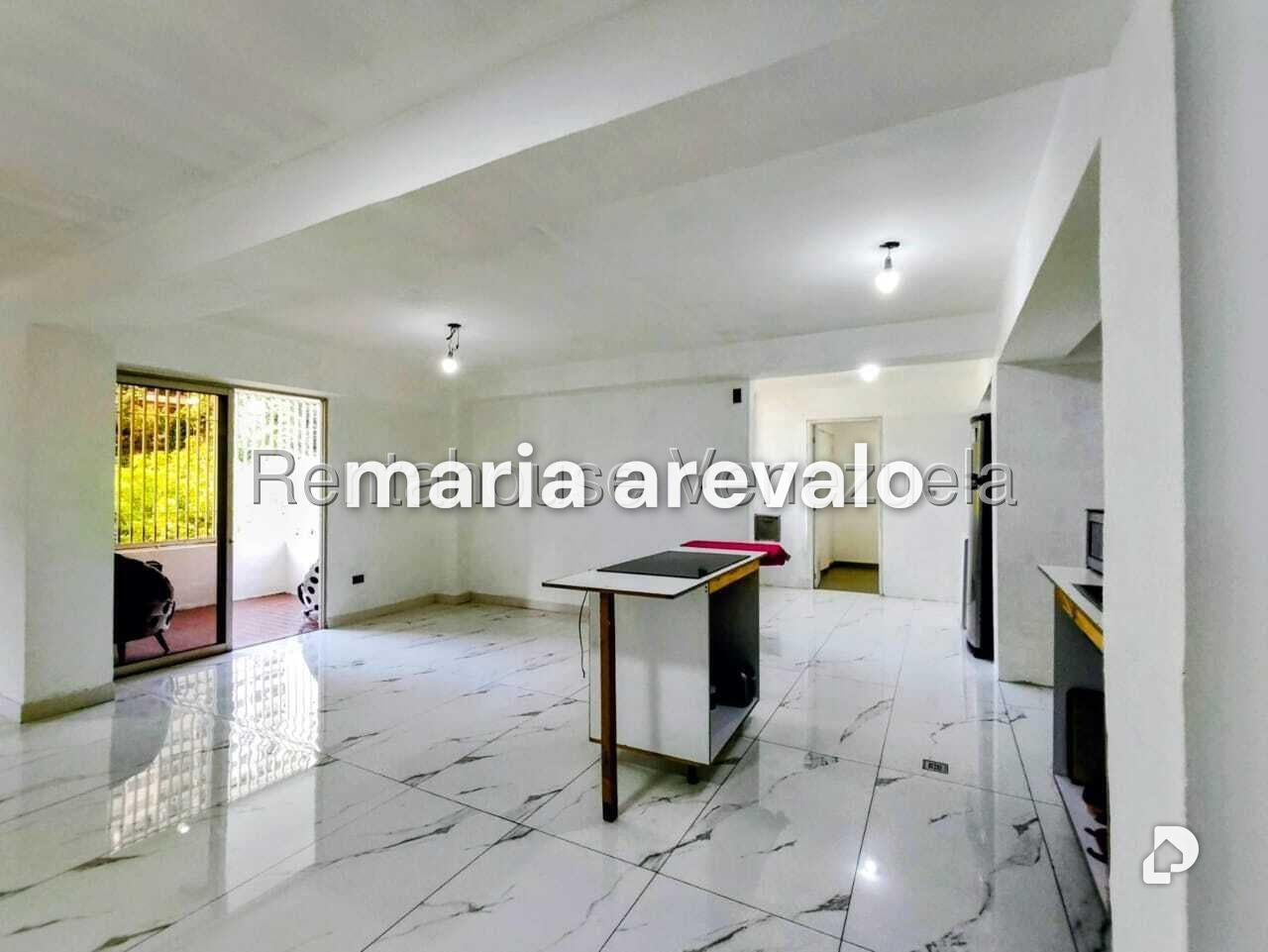 Apartment in Las Esmeraldas, Caracas – 2