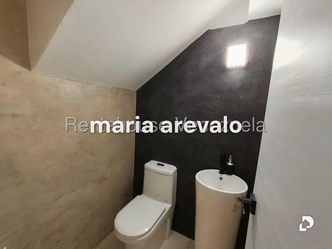 Apartment in Las Esmeraldas, Caracas – 11