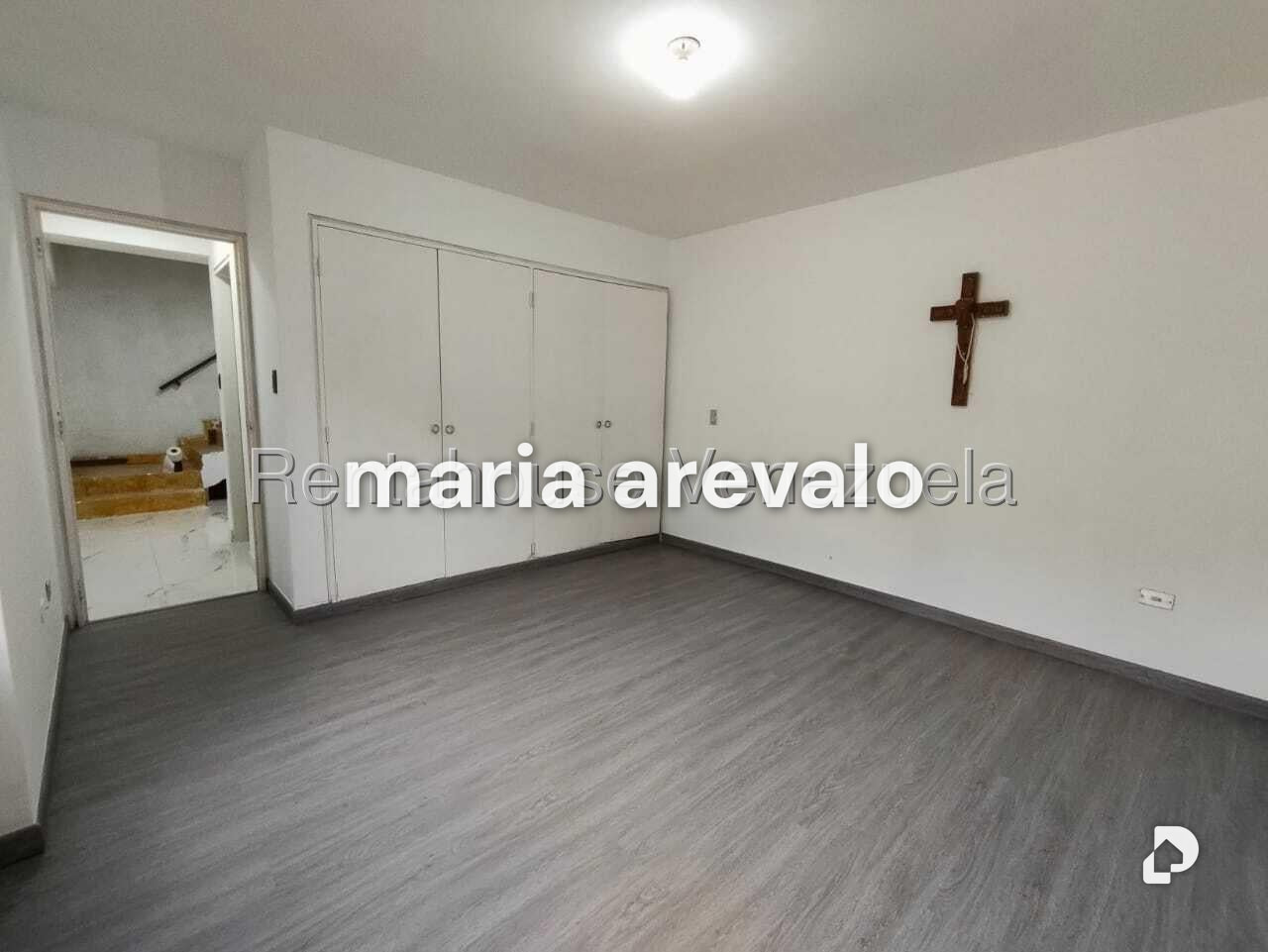 Apartment in Las Esmeraldas, Caracas – 14