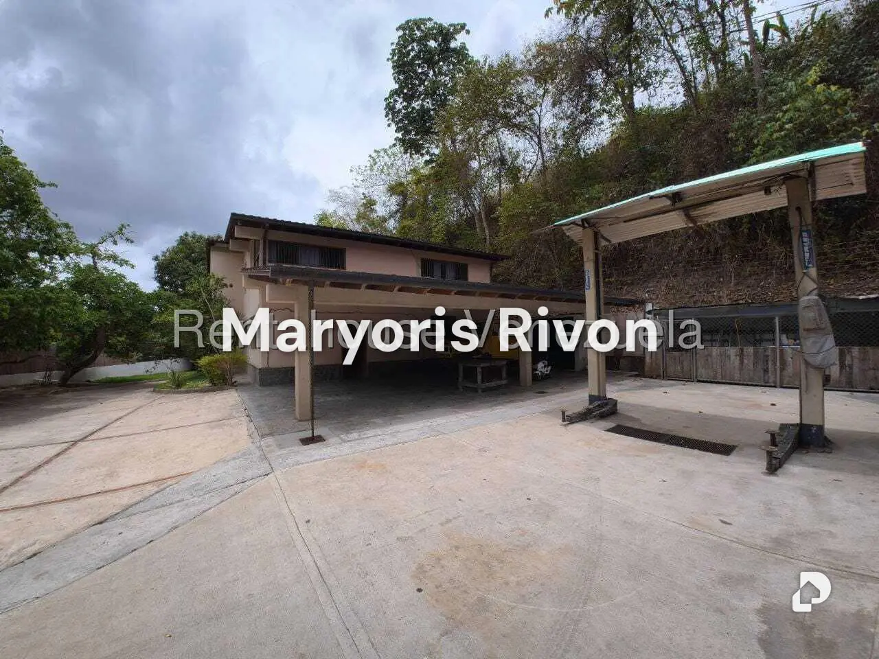 Casa en Oripoto, Caracas – 16