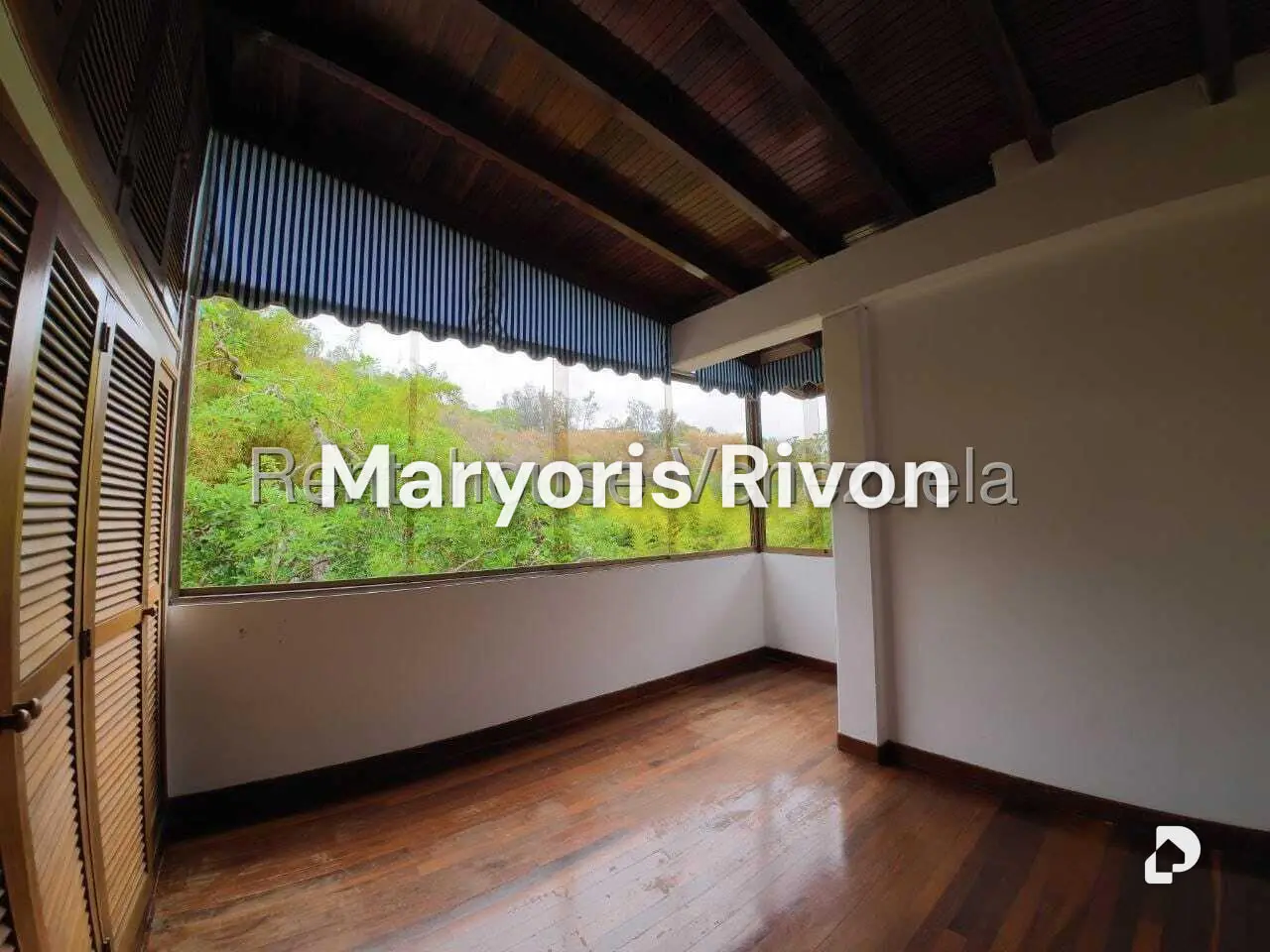 Casa en Oripoto, Caracas – 29